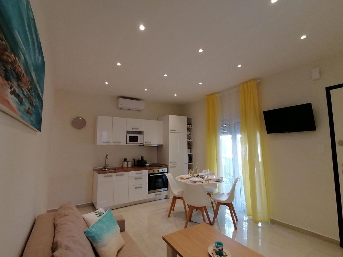 Sea Pleasure Apartment Peraia  Bagian luar foto