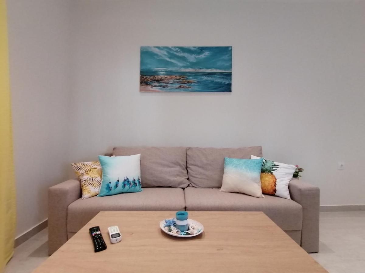 Sea Pleasure Apartment Peraia  Bagian luar foto