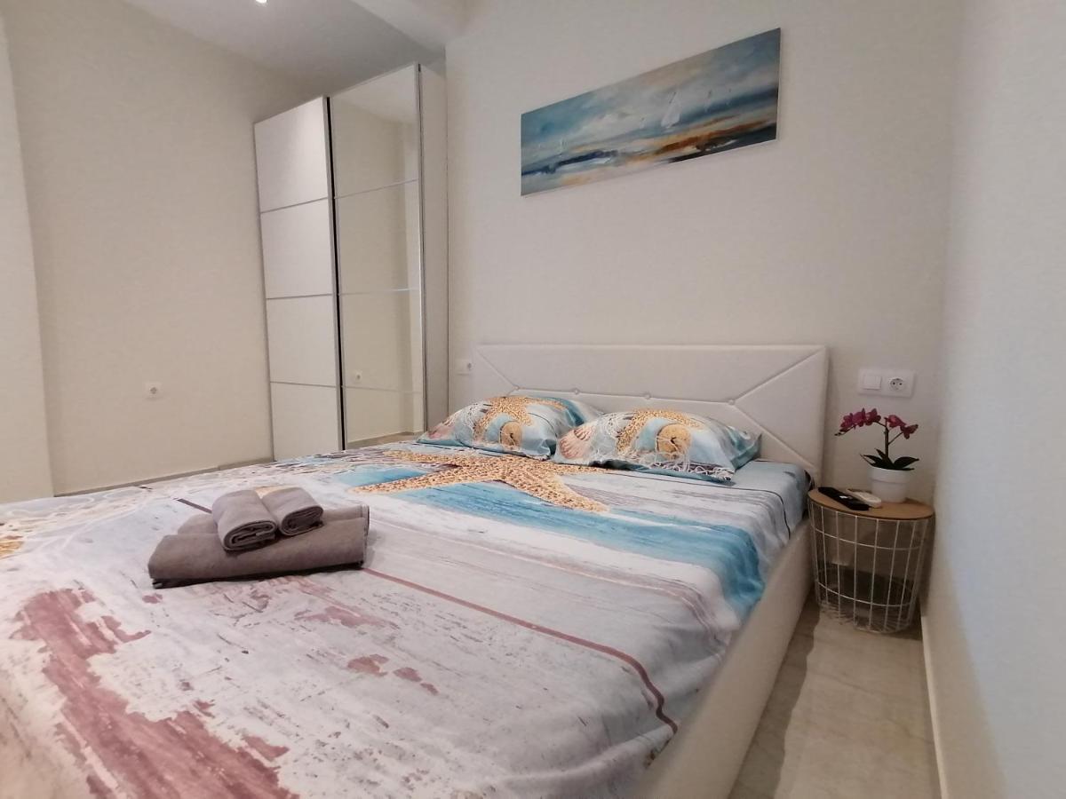 Sea Pleasure Apartment Peraia  Bagian luar foto