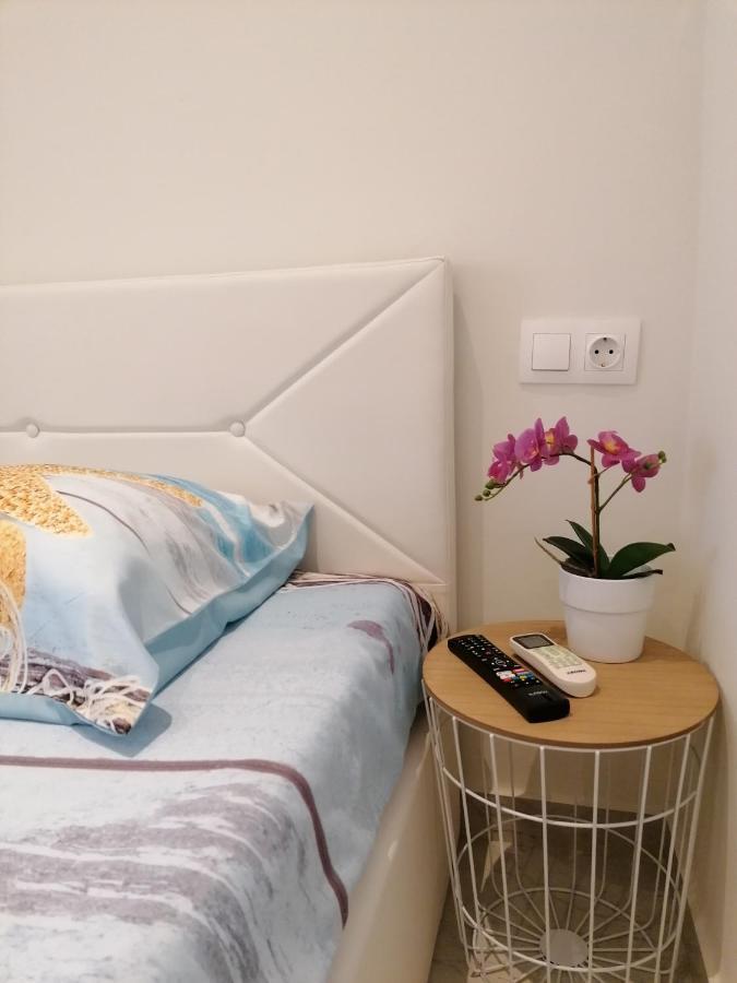 Sea Pleasure Apartment Peraia  Bagian luar foto